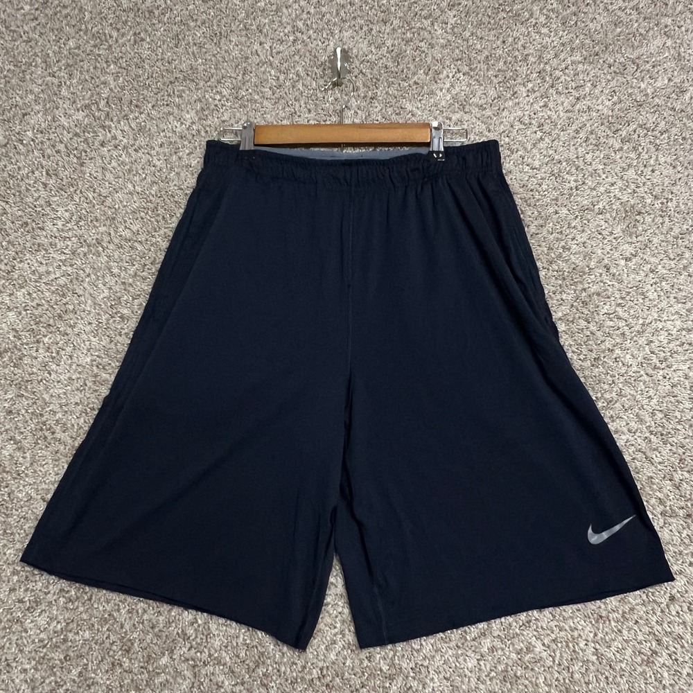 Nike Dri-FIT Mens Black Basketball Athletic Shorts Large Silver Swoosh Logo